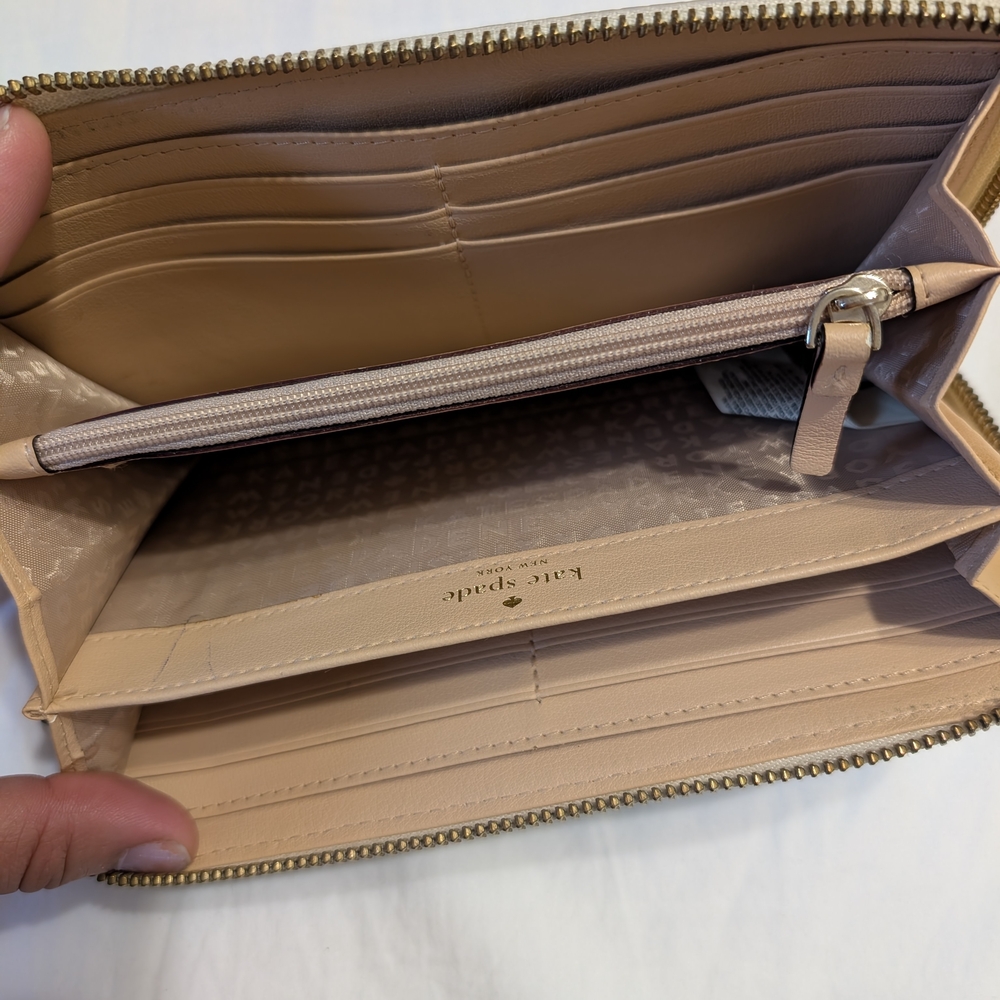 Colorful Striped Wallet - Picture 10 of 13